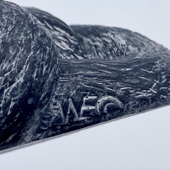 Wolf Original Sea Otter Eating Shellfish Sculpture Figure Handmade Canada Rare - Picture 5 of 8